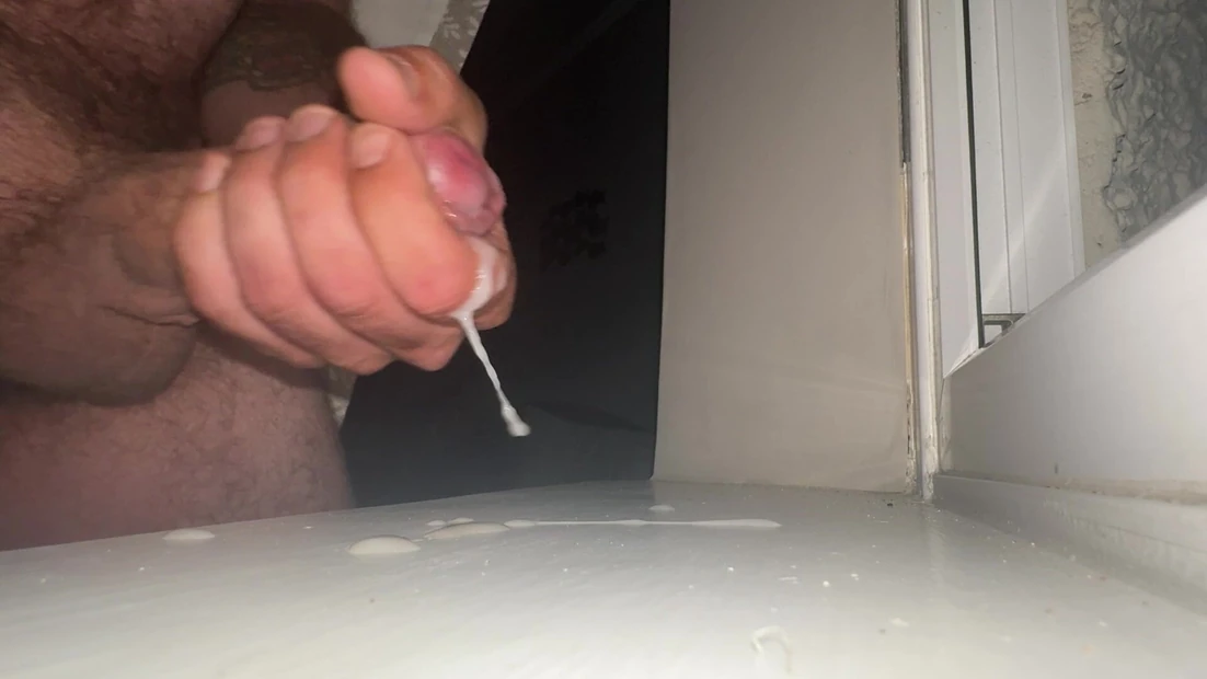 Wank with Cumshot!!!!!