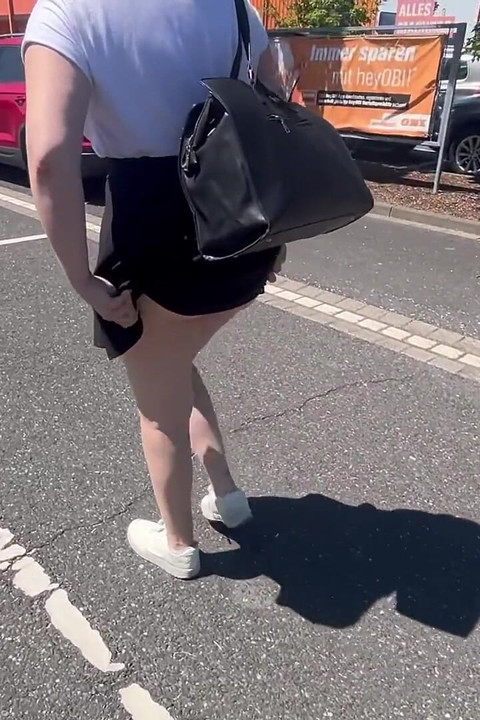 Risky in Public: Flashing at the Hardware Store