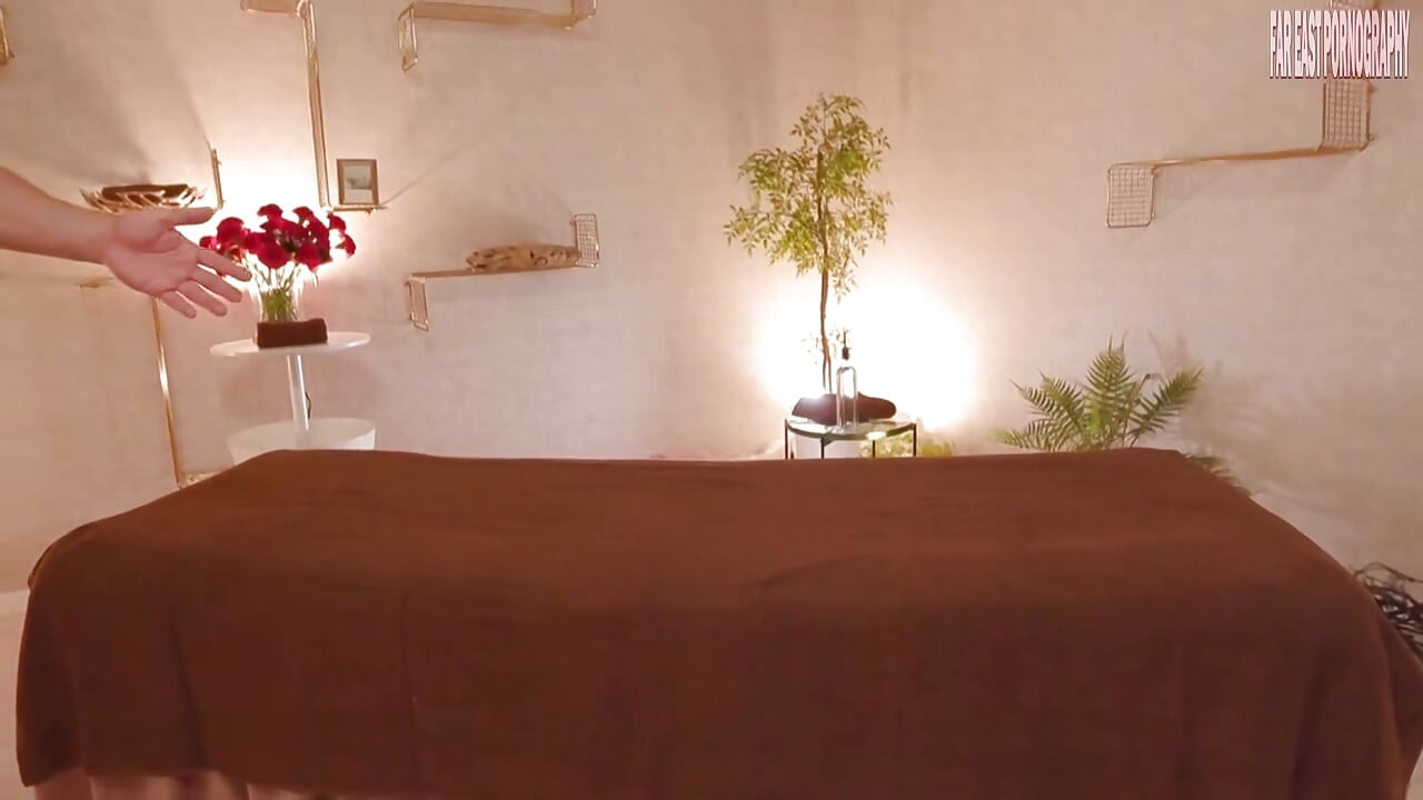 Busty Beauty Visits Special Care Massage and Unlocks Deeper Desires Amu.o -pt.1