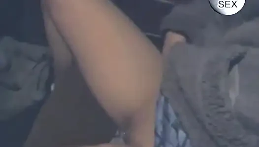 Gepiercte muschi, teen aus deutschland bekam große ladung auf ihr süßes gesicht