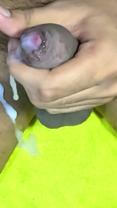 Masturbating and jerking off loads of cum | Clip 3