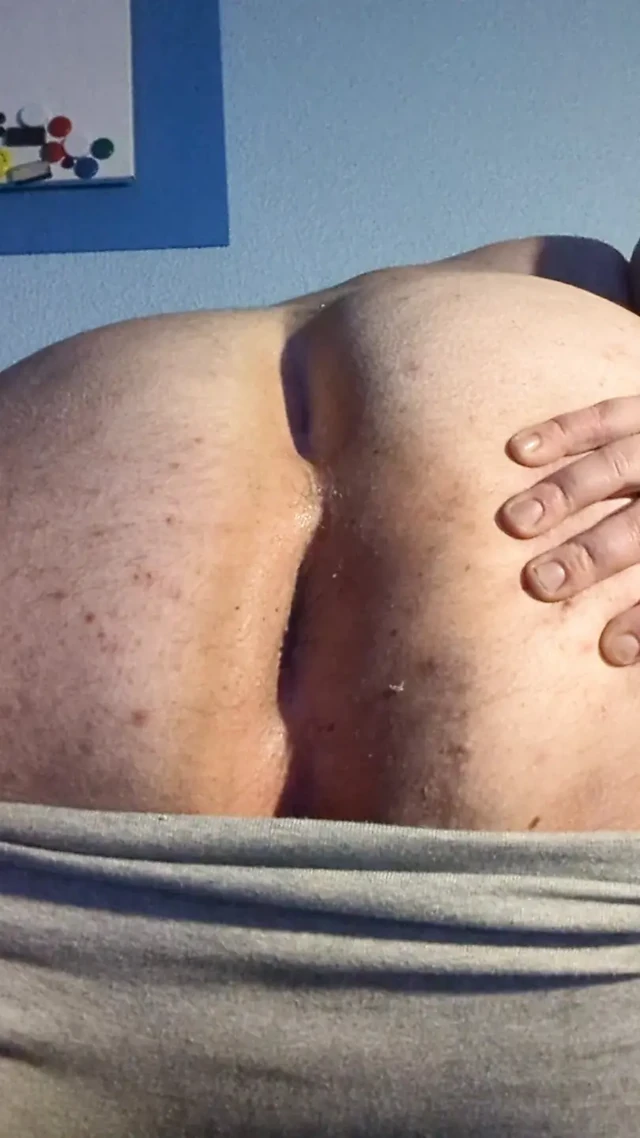Cumming on Fat Cock