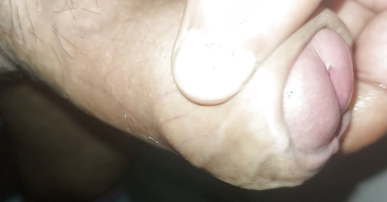 Stepdad and stepmom give me handjob on picnic