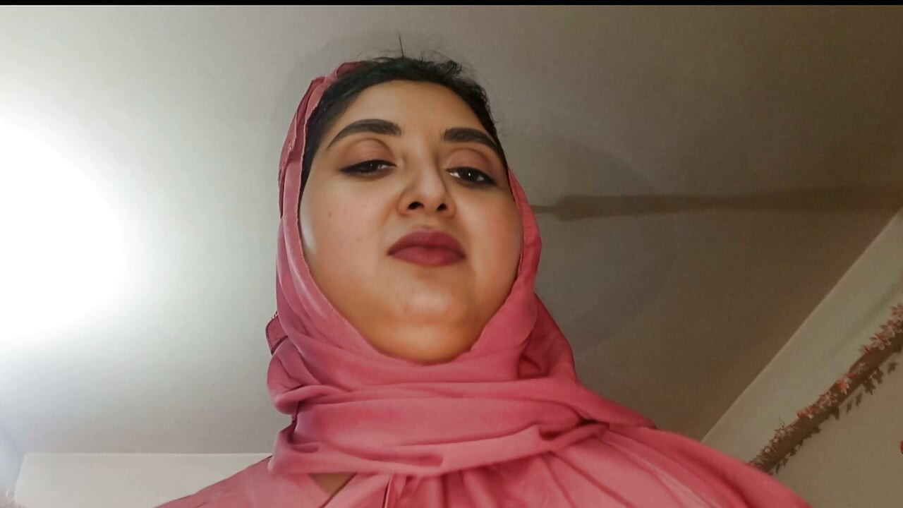 Nadiya First Time Full Face + Big Ass Doggy - Real Desi Couple