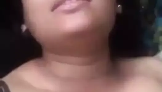 Telugu aunty boobshow