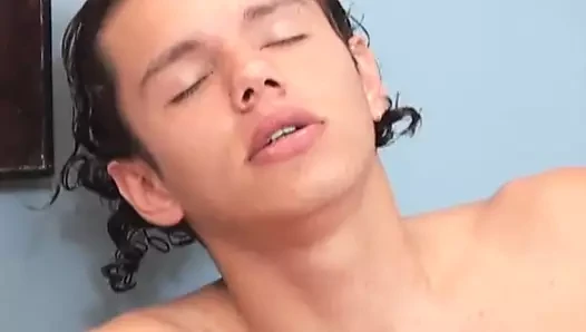 Latinos Trend and Gustavo Fucking