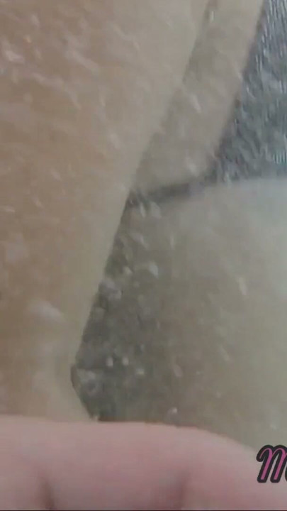 Flashing my dick in front of a young girl in public pool and helps me masturbate - it's very risky with people near | Clip 1