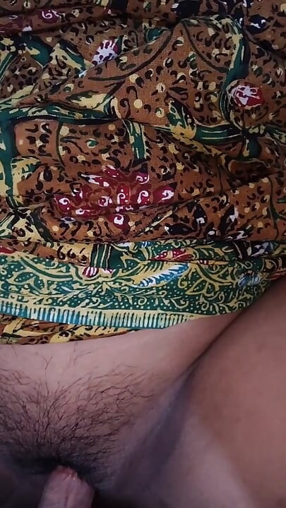 Casi la pilló su marido a la suegra
