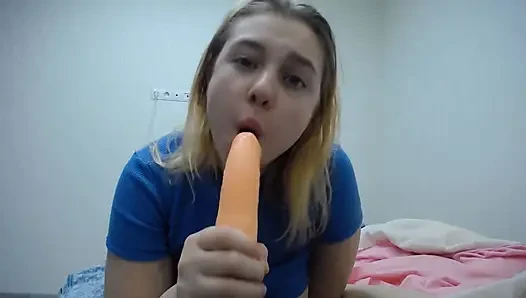Msturbating and Suck Dildo