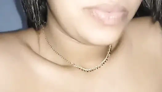 Я просто жаль, что мой сосед не узнает, что его жена сосет мой хуй, когда он уйдет на работу в Соединенные Штаты