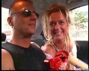 Diana's BJ in car
