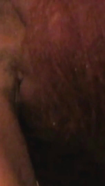 Azgın zenci lezbiyenler vahşi banyoda sikişiyor | Klip 2