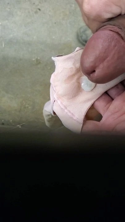 sister inlaws panties at work 2nd cum