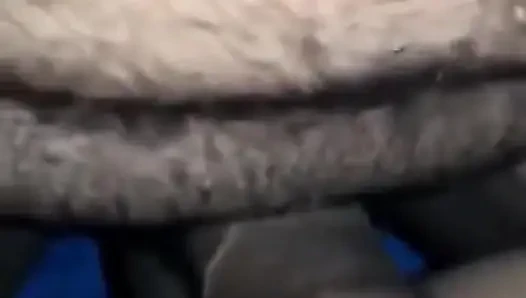 Babam amımı kremsi yapıyor