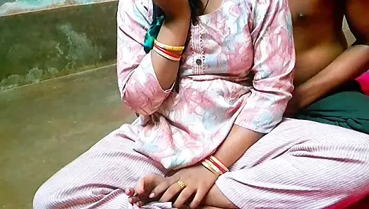 Desi Indian village bhabhi Show Boobs With lover