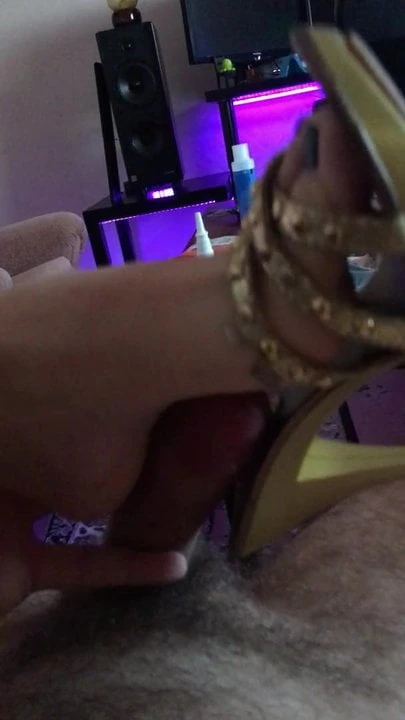 Shoejob mules