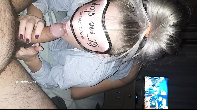 Blowjob and Squirt this is what you can learn from my stepmother