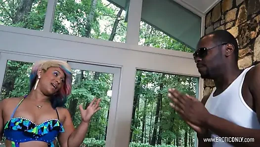 Büyük zenci yarağınız sıkı amcığıma iyi sığar