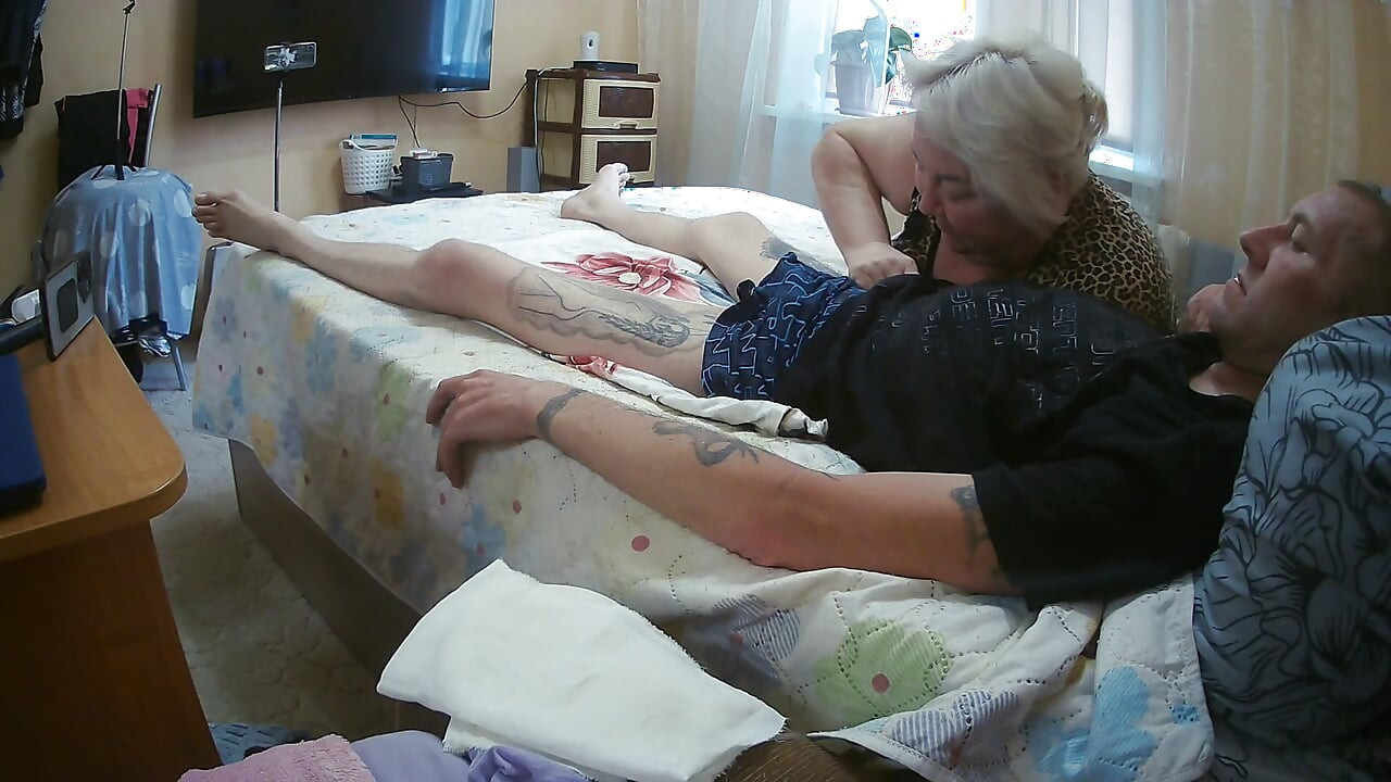 Mother-in-law swallows mouthful of hot thick cum