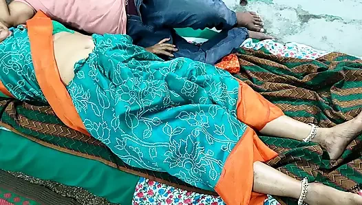 Sayang, aku dan adik tiriku disarankan untuk ngentot tanpa ada yang tau kalau kami lagi istirahat.