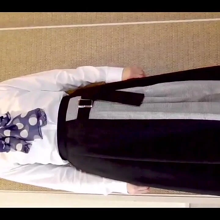 Mayu No77 Collar, Nipple Piercing, Full Body Graffiti, Screaming, Blindfold, Anal Licking, Anal Beads, Squirting, Creampie
