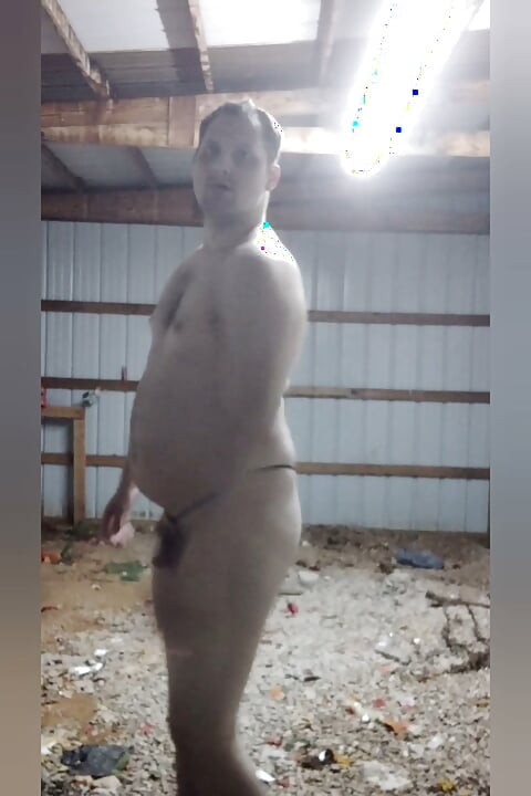Sissy cd wants bbc in the garage