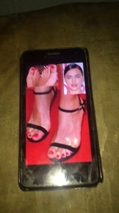 Irina shayk ayakları boşalıyor 3