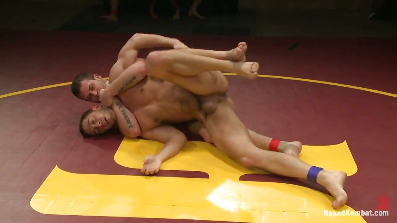 Bryan Cole the Constrictor Vs. Hayden the Swank Richards