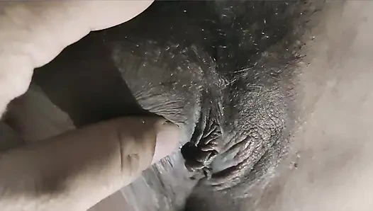 Desi girlfriend ko hotel le jake bhot choda last me uspe sperm nikala village girl desi sex