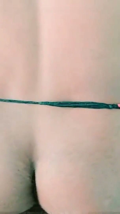 印度三人行，两个小伙把嫂子抱起来站着操骚穴，全片印地语 | 片段 1