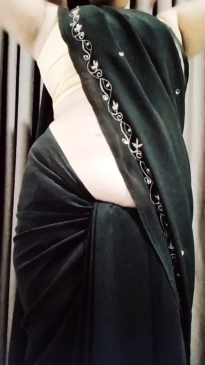 与老板的办公室派对后