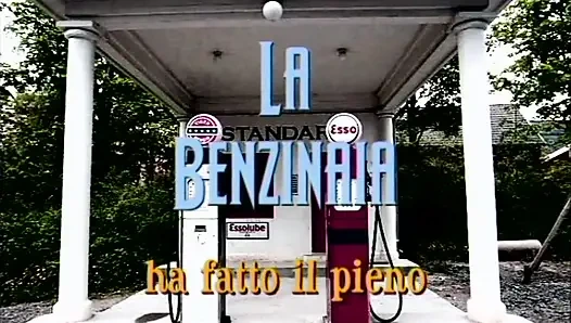 Big anal penetrated in sexy big boobs blonde