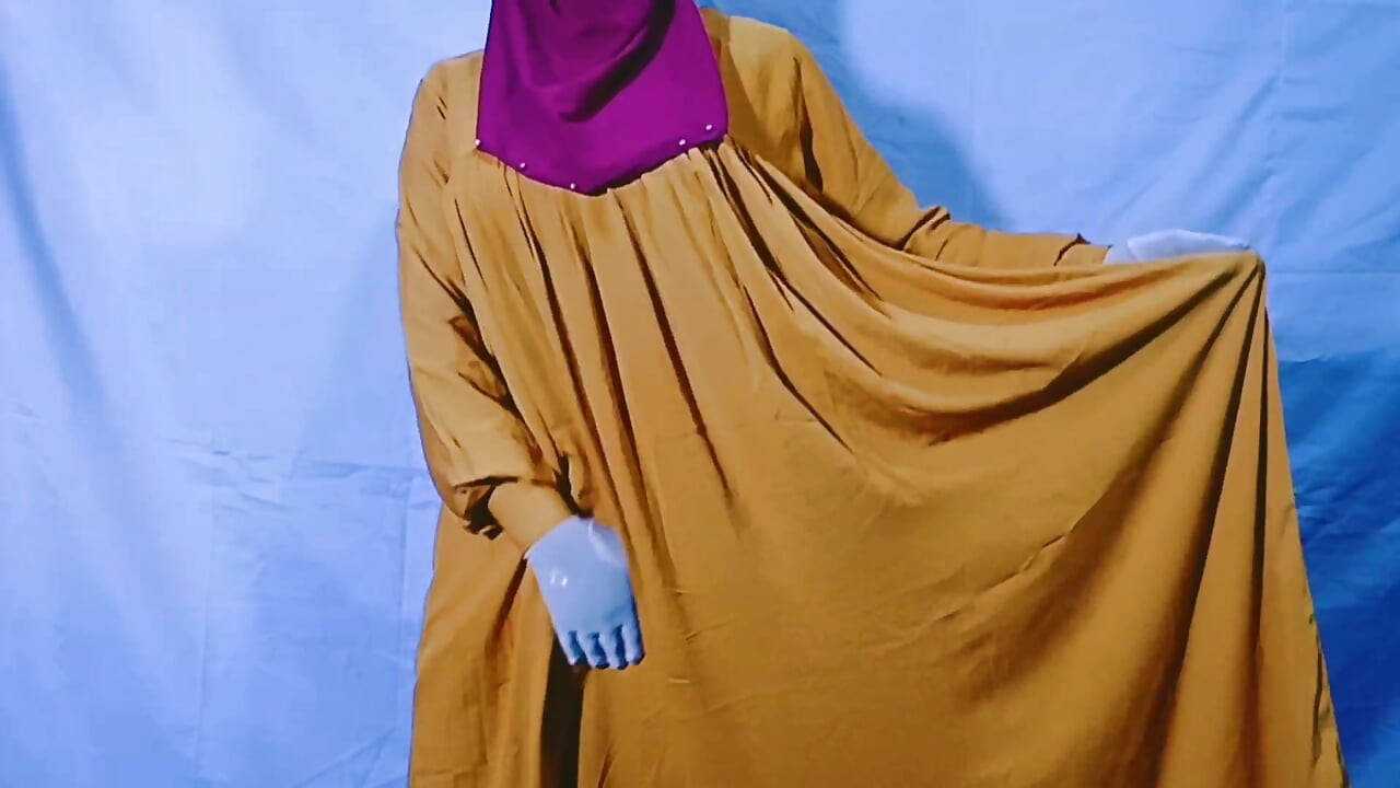 Desi village Bhabhi Bangladeshi hijabi Muslim