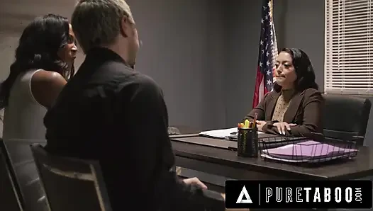 Saf tabu orta yaşlı seksi kadın zorba August Skye ve kocası yalnız üniversite danışmanı Prenses Emily'nin peşine düştü