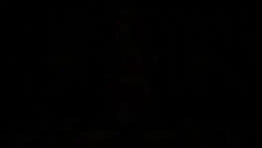 Повинуйся своей королеве, фетиш издание