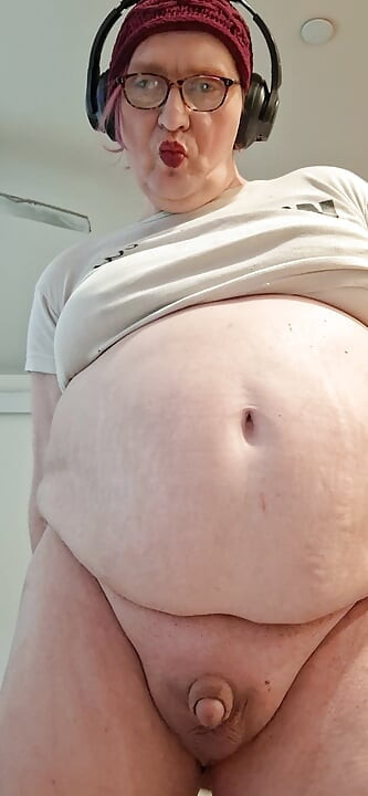Princess Udders' Vigorous Prostate Milking