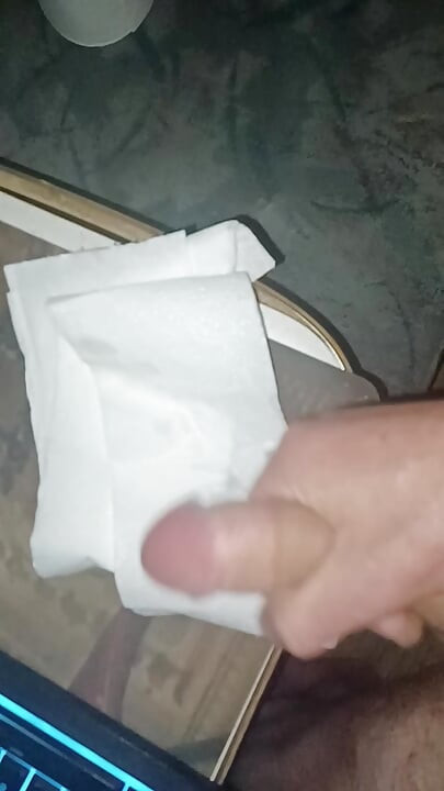 Solo wank late at night