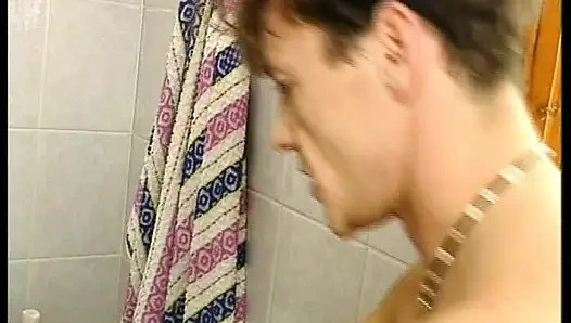 За Немецкими Дверями Усердно Трахают