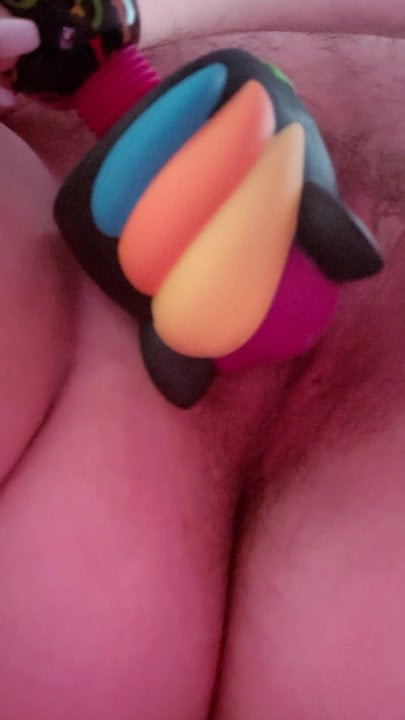 Dribbling Cum with my Hitachi- Evie Erotica