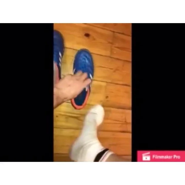 German faggot exposing, pissing, covering his body in marker