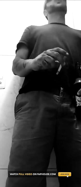 Smokerbeast Alpha Male