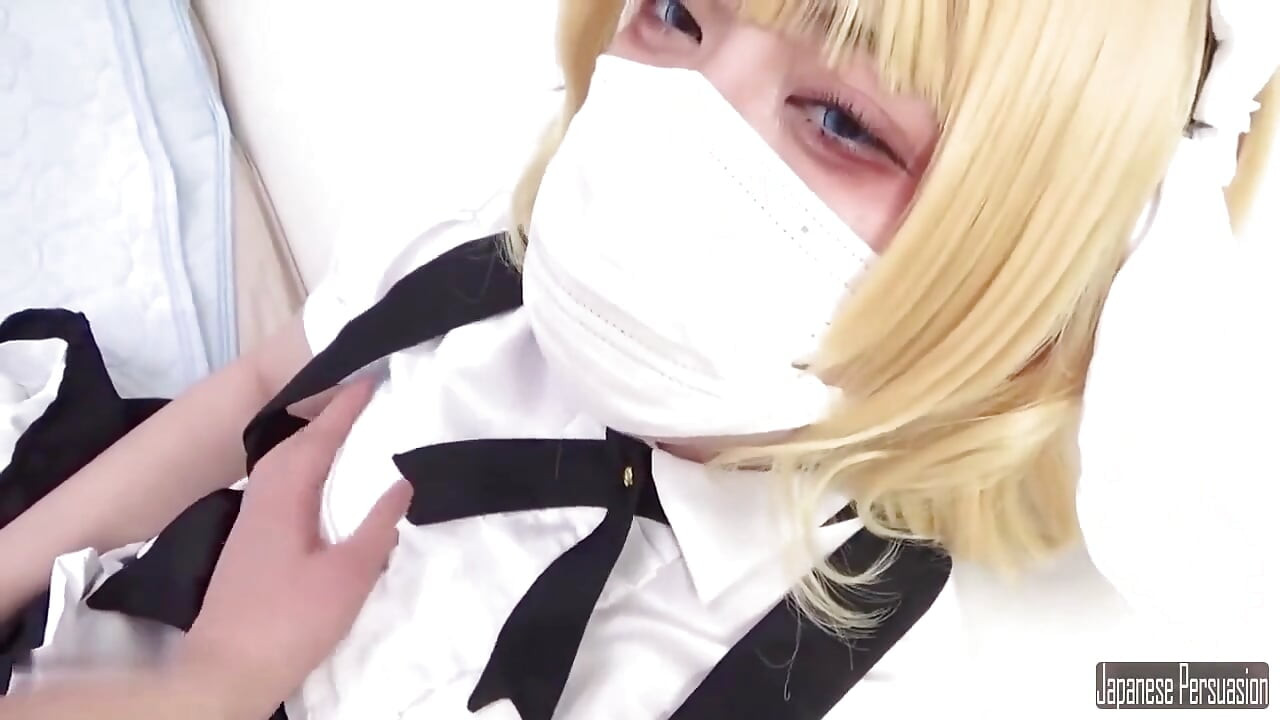 Ahegao bu gece mi? Bouncy cosplayer kalçalar derin bir döllemeyle bitiyor