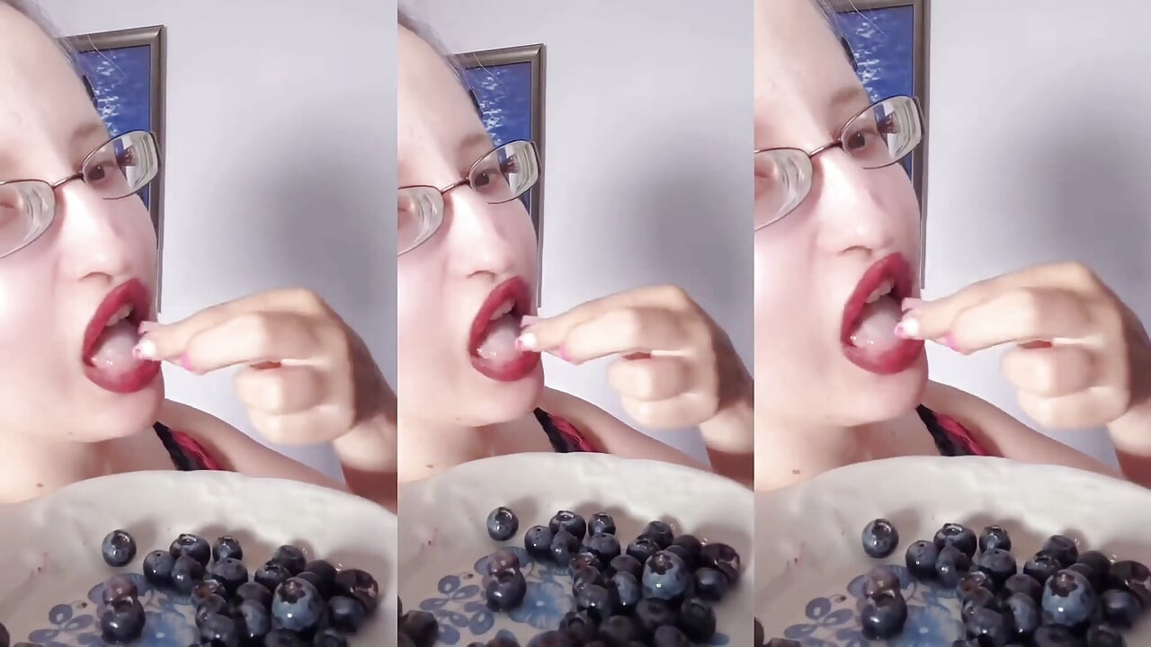 Asmr Jedenje borovnica - Asmr, Naočale, Divovska