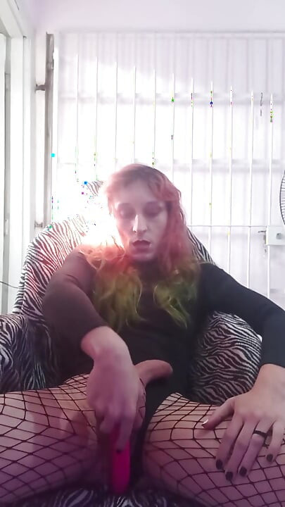 Toy Y Sissyhypno