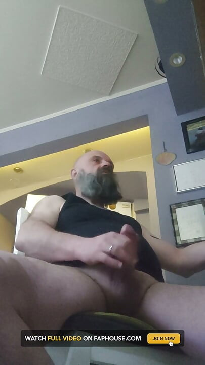 Masturbating My Big Cock
