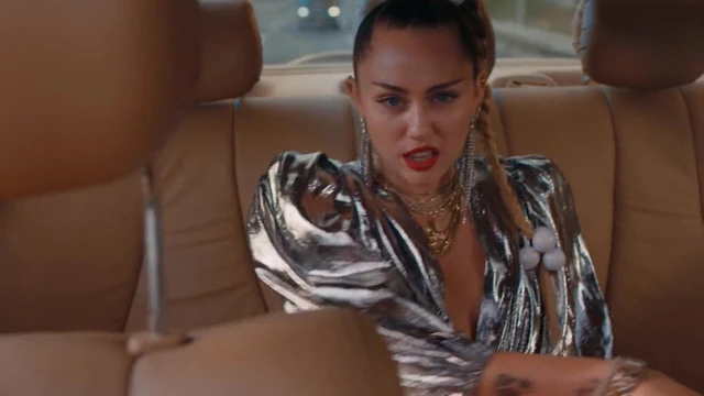 Miley Cyrus Hot