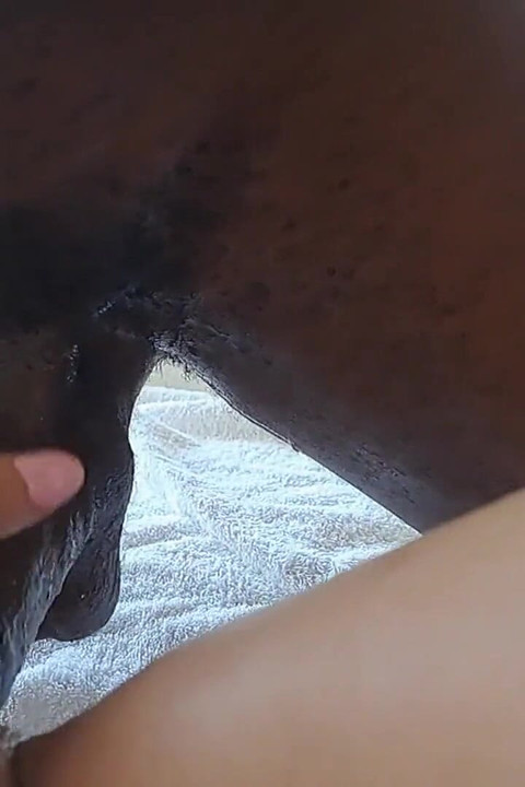 Squirting auf Bigrichy dick