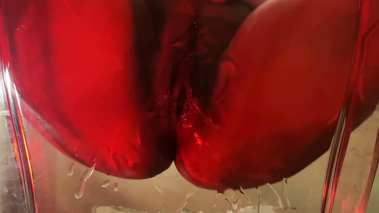 המקור שלך ממלא את הגנטזיה של ישיבה על הפנים / אסטריות