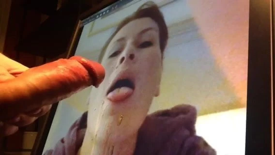 Slow-Mo Cum tribute for a open mouth