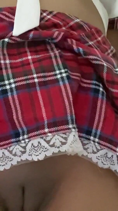Mesti lihat detik dari video mengusik "awek sekolah seksi membuka pakaian"